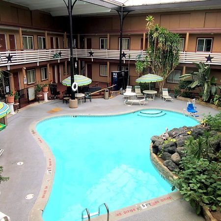 Budget Host Inn Arlington Ngoại thất bức ảnh