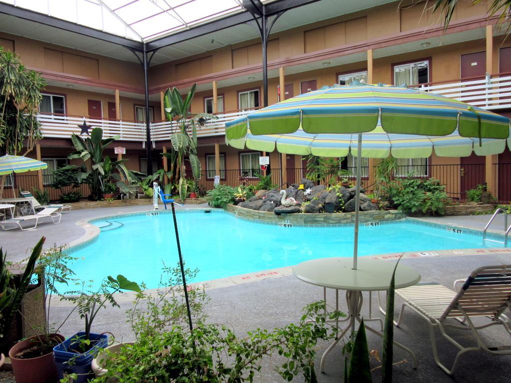 Budget Host Inn Arlington Ngoại thất bức ảnh