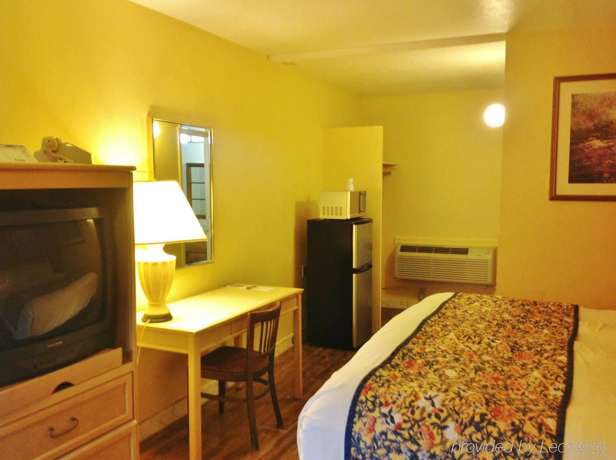 Budget Host Inn Arlington Ngoại thất bức ảnh