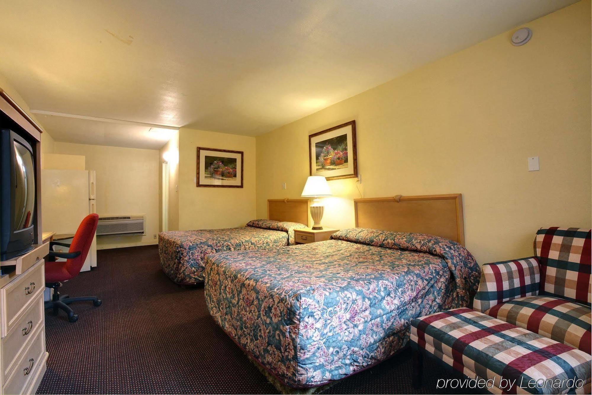 Budget Host Inn Arlington Phòng bức ảnh
