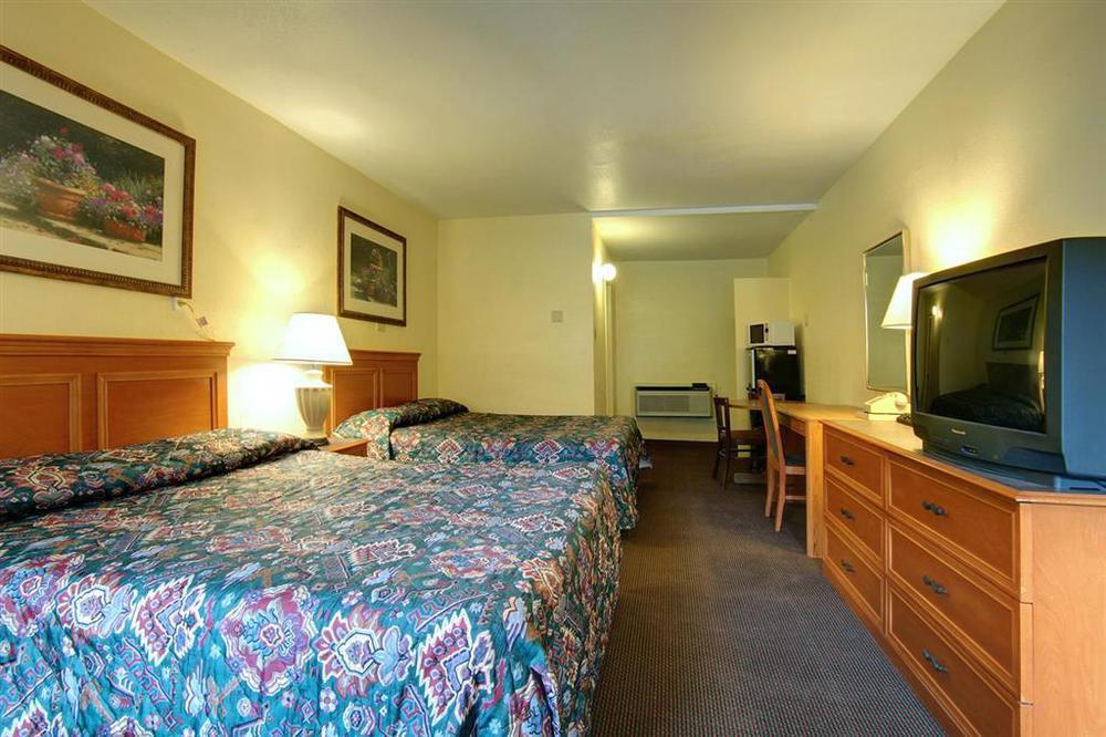 Budget Host Inn Arlington Phòng bức ảnh